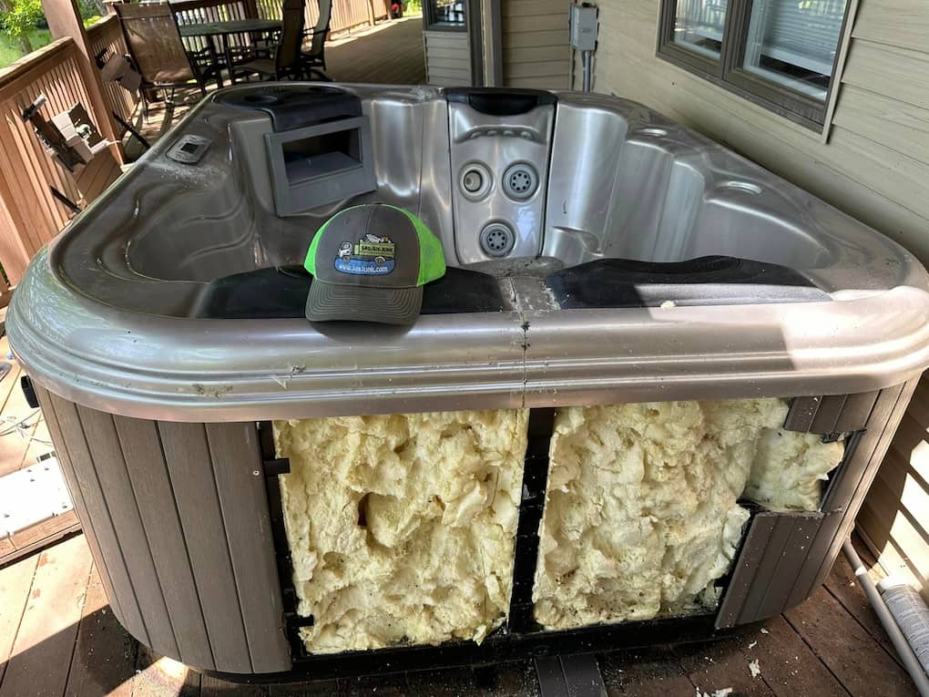 Hot Tub or Jacuzzi removal and hauling photo